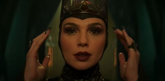 Disneys Snow White - hran verzia animovanej Snehulienky z roku 1937 v rii Marca Webba