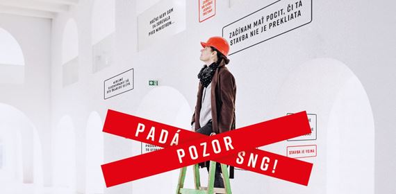 Film Pozor, padá SNG! je prístupný zdarma na zhliadnutie v kinách aj online