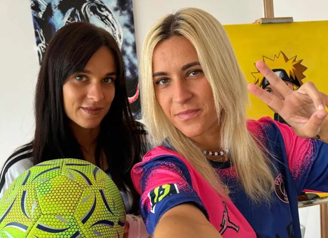 Festival COMICS SALON na 37. ro�n�ku priv�ta n�v�tevn�kov a cosplayerov
 