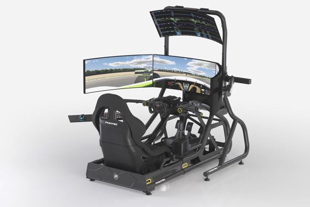 Fanatec представила Clubsport GT Cockpit на выставке CES 