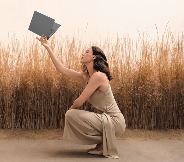 Ceraluminum: Nov tandard pre materily v notebookoch 