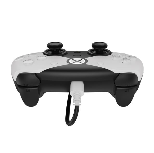 Hyperkin predstavil Xbox gamepad v dizajne Dualsense 