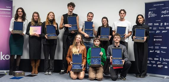Filmový festival Áčko 2025 pozná svojich víťazov. Záverečný ceremoniál ukončil festival v znamení snov a radosti z tvorby