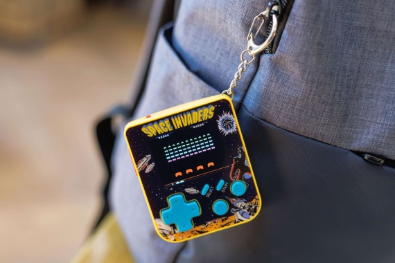 HyperMegaTech! uvdza Super Micro Keychain Gamers