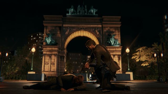 V hre Blackwood budete vo dne majite�om obchodu s DVD, v noci vrahom 