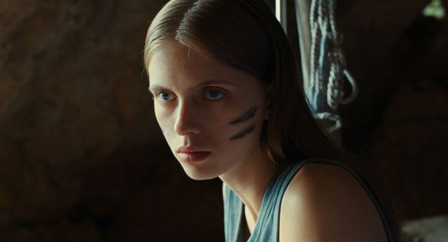 Nevdn bytosti reisra Olma Omerzu boduj na svetovch festivaloch 