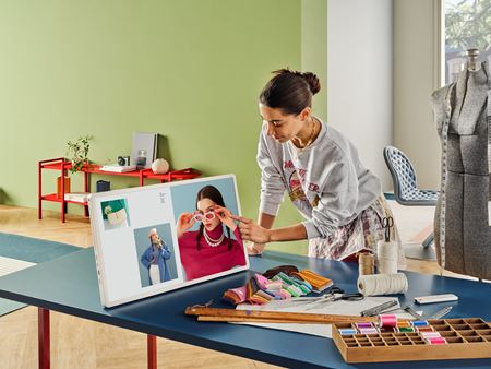 LG predstavilo nov prenosn displej StanbyME 2  