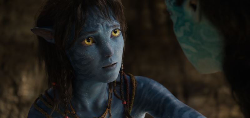 Do k�n prich�dza legend�rny Avatar so svoj�m druh�m pokra�ovan�m a tret�m pr�behom Ohe� a popol