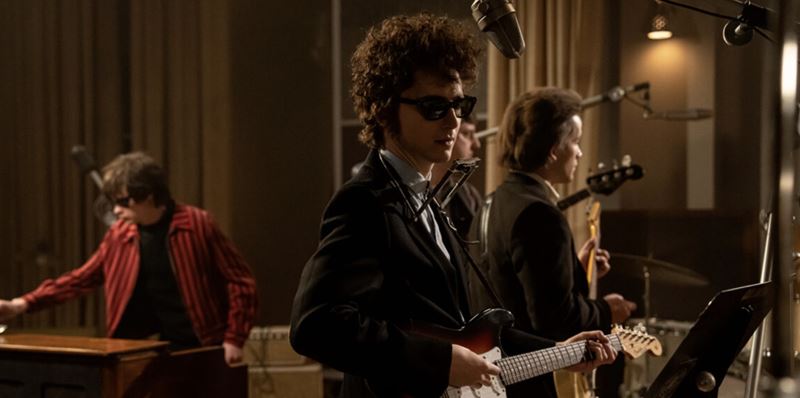 Vaka filmu Bob Dylan: plne neznmy sa hudobn velikn stane znmym aj mladm genercim