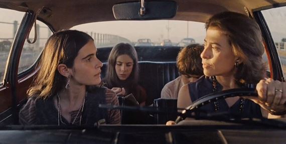 Život bez demokracie: Drsná tvár vojenského režimu prichádza do kín pod názvom Stále som tu