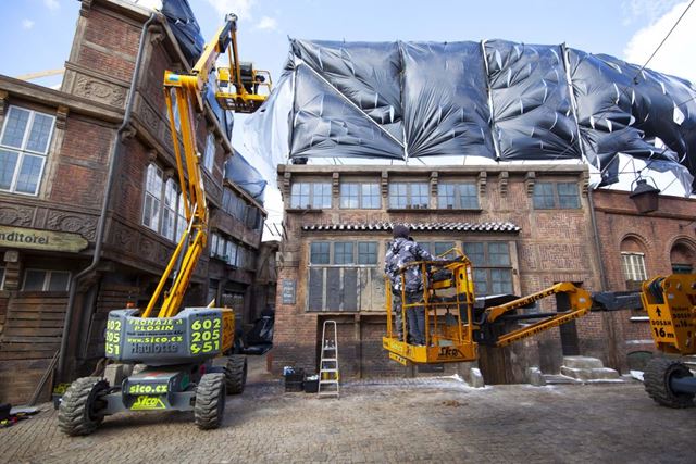 esk delegcia k filmu Nosferatu na ele s nominovanou Beatrice Brentnerovou mieri na udeovanie Oscarov 