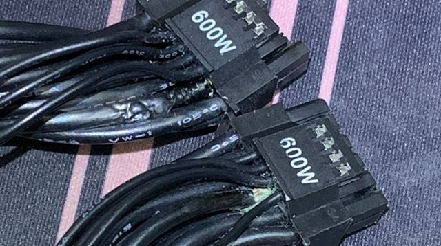 Objavuj sa prv problmy s RTX 5090 kartami 