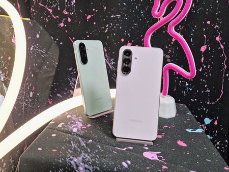 Samsung predstavil nov� Galaxy A56, A36 a A26   