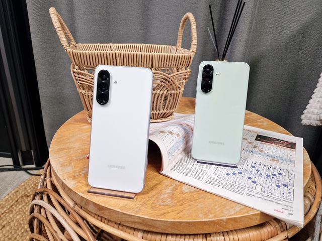 Samsung predstavil nov� Galaxy A56, A36 a A26  