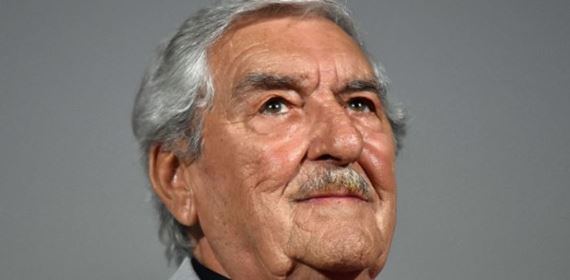 Vo veku 90 rokov nás opustil význámný slovenský herec Štefan Kvietik