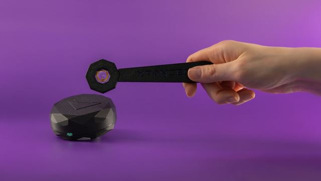 XPANCEO na MWC prinieslo inteligentn� kontaktn� �o�ovky 