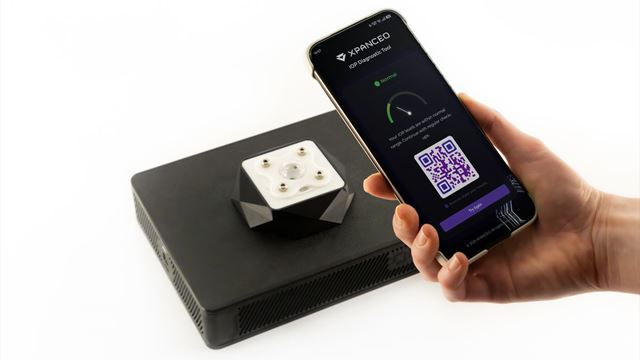 XPANCEO na MWC prinieslo inteligentn� kontaktn� �o�ovky 