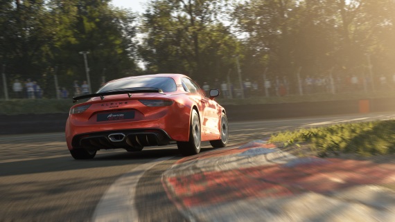 Assetto Corsa EVO dostane kariéru, offline režimy, modovanie a v lete aj multiplayer