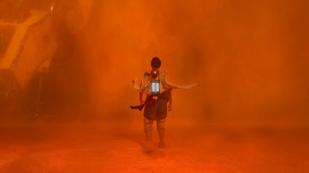 Hello Sunshine bude survivalovka s gigantickm robotom  