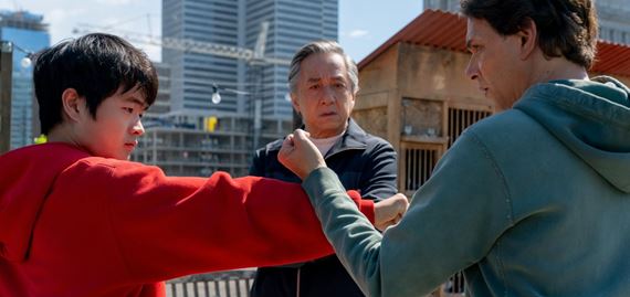 Karate Kid: Legends prichdza do kn. Skuton Danielsan m dnes o 12 rokov viac, ako mal jeho vzor Mr. Miyagi v roku 1984