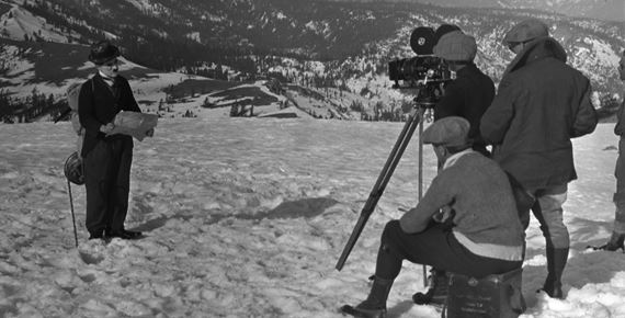 Storočné oslavy Chaplinova Zlatého opojenia / The Gold Rush