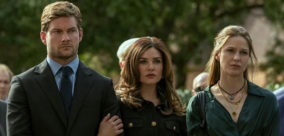 Stream novinky: The Waterfront, Olympo, The Buccaneers, Reminder, We Were Liars, Novocaine ...