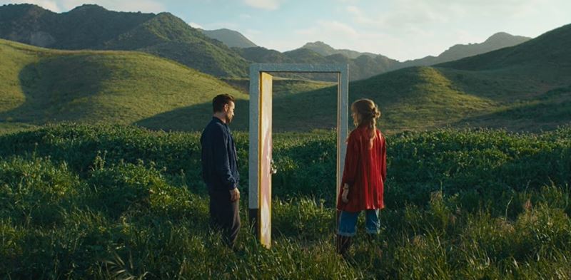 Margot Robbie a Colin Farrell sa vydvaj na Vek ndhern odvnu cestu / A Big Bold Beautiful Journey