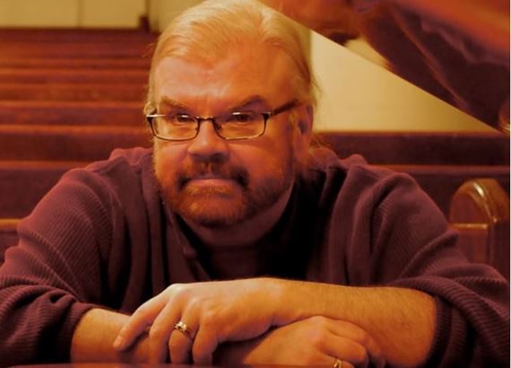 Zomrel herec James Carter Cathcart, znmy hlas Jamesa a Meowtha z Pokmonov