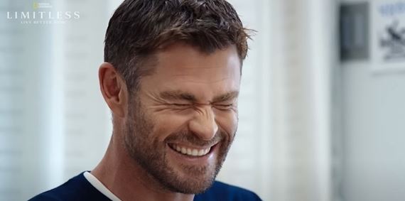 Telo bez hraníc: Začni žiť lepšie hneď teraz. Chris Hemsworth sa vydáva na ďalšiu misiu
