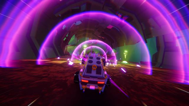 Cosmic Race: Galactic Showdown prinesie bl�zniv� ark�dov� preteky 