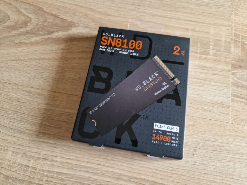 Ak rchly je Sandisk WD_Black SN8100 PCIe 5.0 SSD disk?