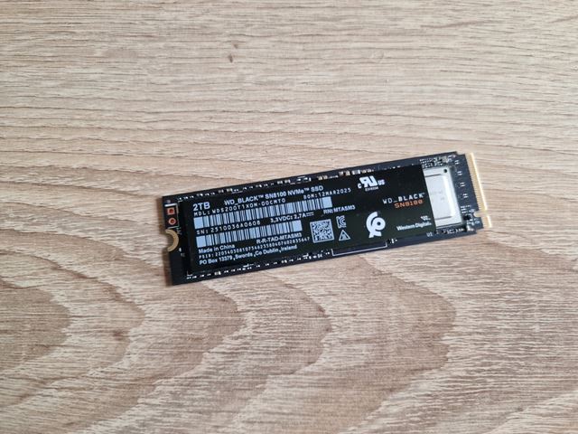 Как быстро находится Sandisk WD_BLACK SN8100 PCIE 5.0 SSD?