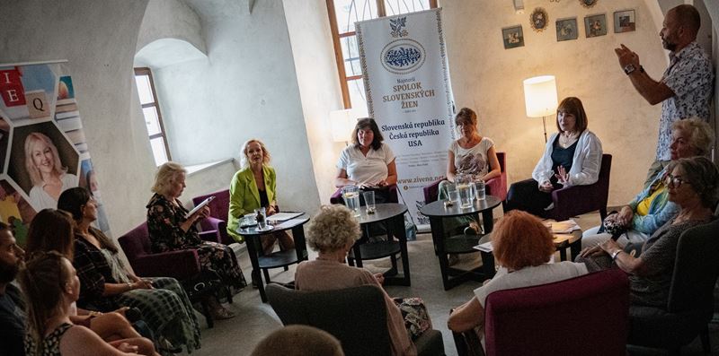 Diskusie, koncerty aj cesta lesom - filmov festival 4 ivly lka na svoj sprievodn program