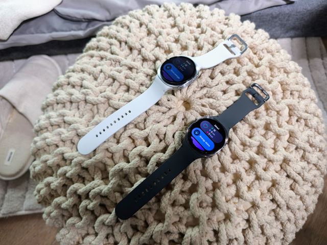 Samsung predstavil nov� skladacie mobily Galaxy Z Fold7, Z Flip7, Z Flip7 SE, a hodinky Galaxy Watch8 