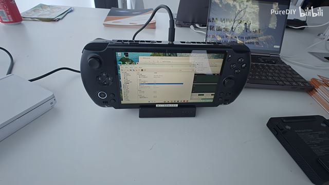 GPD Win 5 Handheld показывает высокую производительность