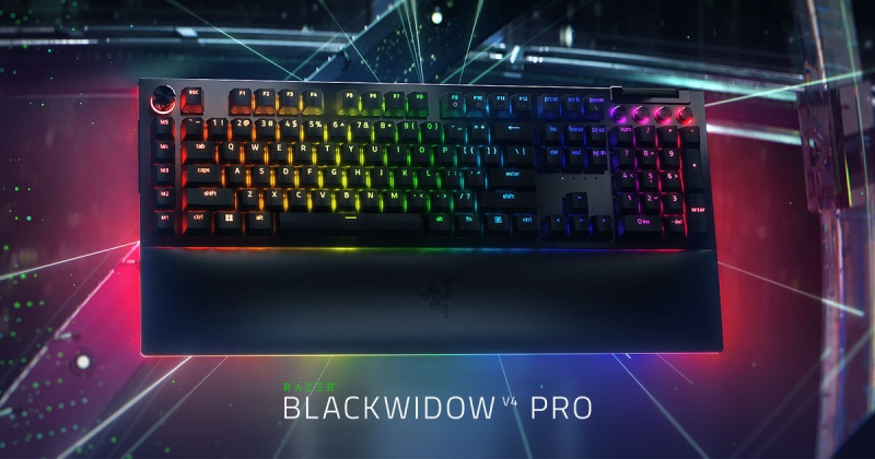 Spame sa s pouvateskmi recenziami o klvesnicu Razer BlackWidow V4 Pro!