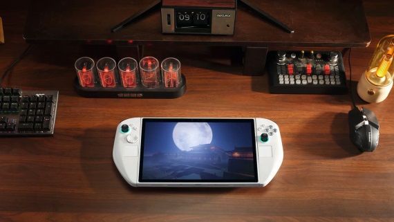 Abxylute 3D One, handheld s 11-palcovm 3D displejom kpite za 1699 dolrov