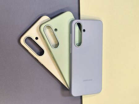 Samsung predstavil Galaxy S25 FE mobil, Buds3 FE a nov Tab S11 tablety  