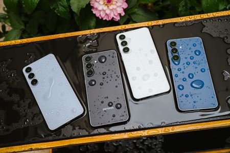 Samsung predstavil Galaxy S25 FE mobil, Buds3 FE a nov Tab S11 tablety  