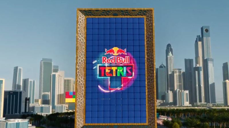 Red Bull prina celosvetov Tetris turnaj s dronovm finle v Dubaji