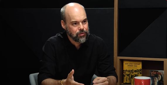 fredaktor Kinemy: Vypnite strach, film Otec je uniktny. Tem sa na premiru na festivale Cinematik