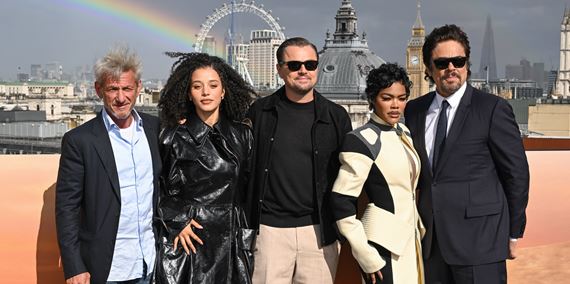 Jedna bitka za druhou oarila svetov publikum: Na ervenom koberci Leonardo DiCaprio, Benicio Del Toro aj Sean Penn