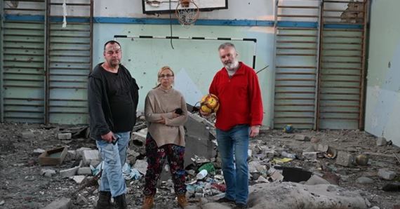 Vek vlasteneck vlet, Otec, Karavan, Letopis, Dlh pochod, Otvoren vzahy... Podcast Vertigo o vetkch novinkch