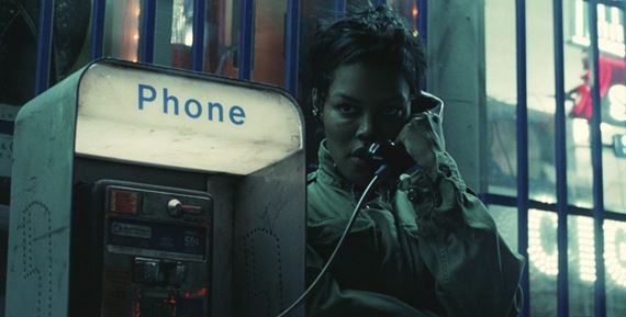 Prichdza film roka s hviezdnym obsadenm: Do kn vstupuje Jedna bitka za druhou / One Battle After Another