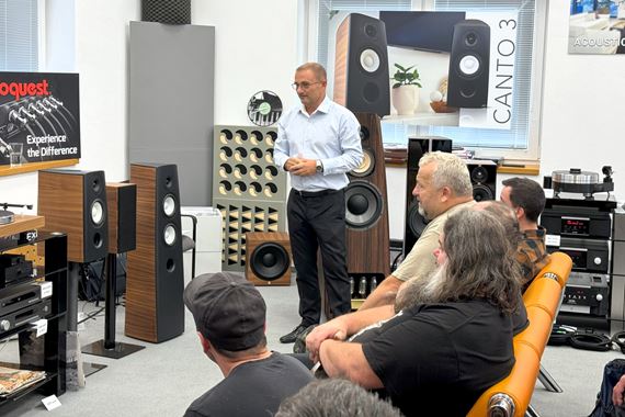 AQ Show 2025 oslávi 30 rokov značky s novinkami a exkurziou do výroby