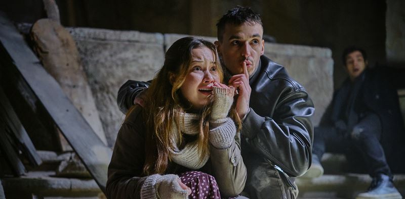 Vek vzva pre pokoj divka: Do kn prichdza mysterizny horor Uzol zla