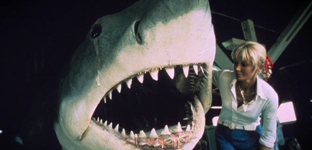 Jaws @ 50: The Definitive Inside Story je profesion�lne uroben�, svi�n� a strhuj�ci poh�ad na vznik ikonickej legendy 