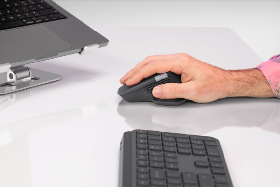 Logitech oznámil myš MX Master 4 s haptickou odozvou