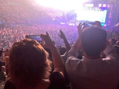 Uff to sme sa kam dostali...  