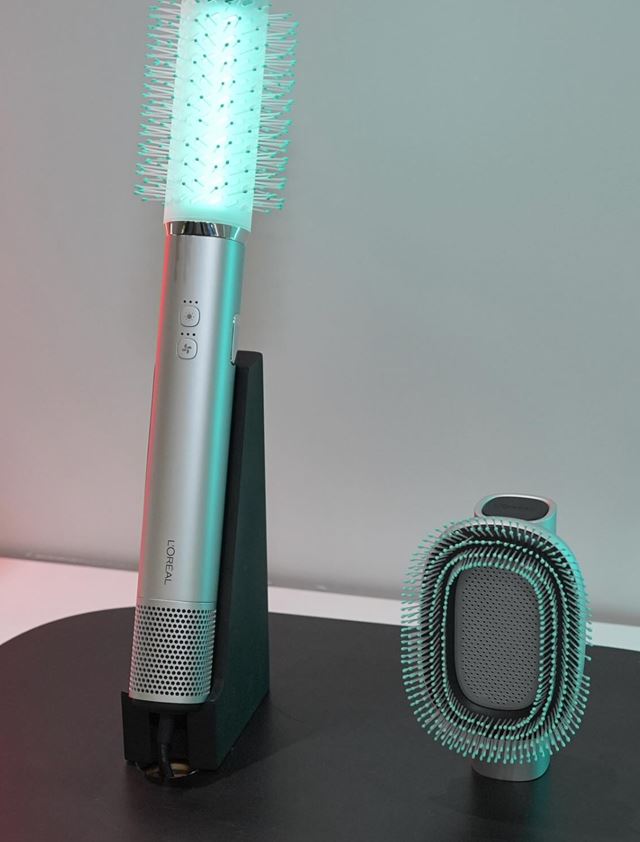 L’Oréal priniesol flexibilnú LED masku na tvár a infračervený multistyler 